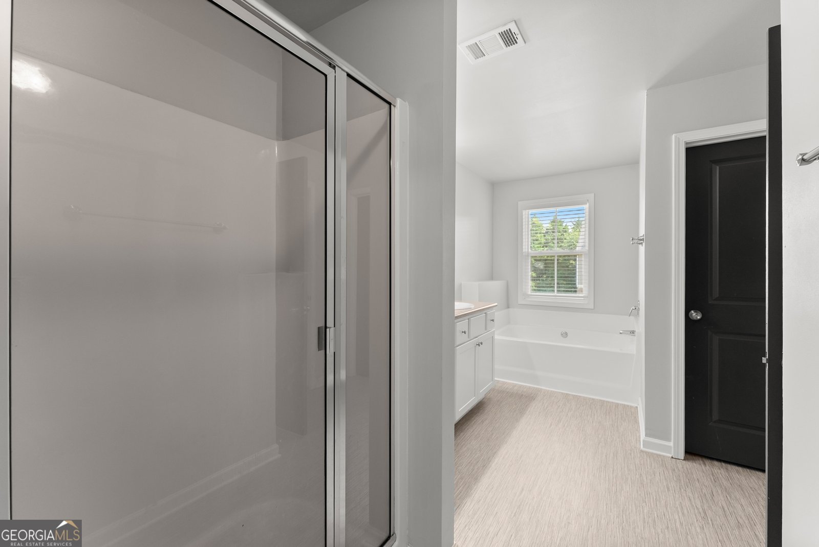 52 Wisteria Court Winder - 24