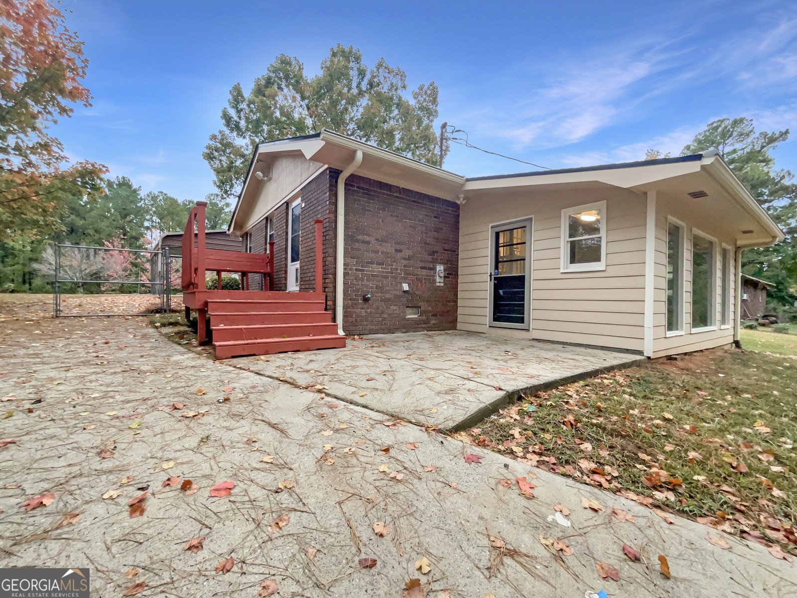 84 Hosiery Mill Road Dallas - 19