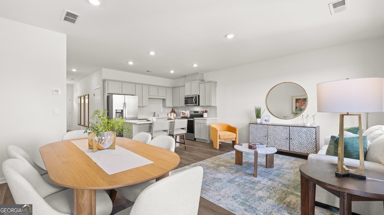 123 Kenmore Circle Perry - 2