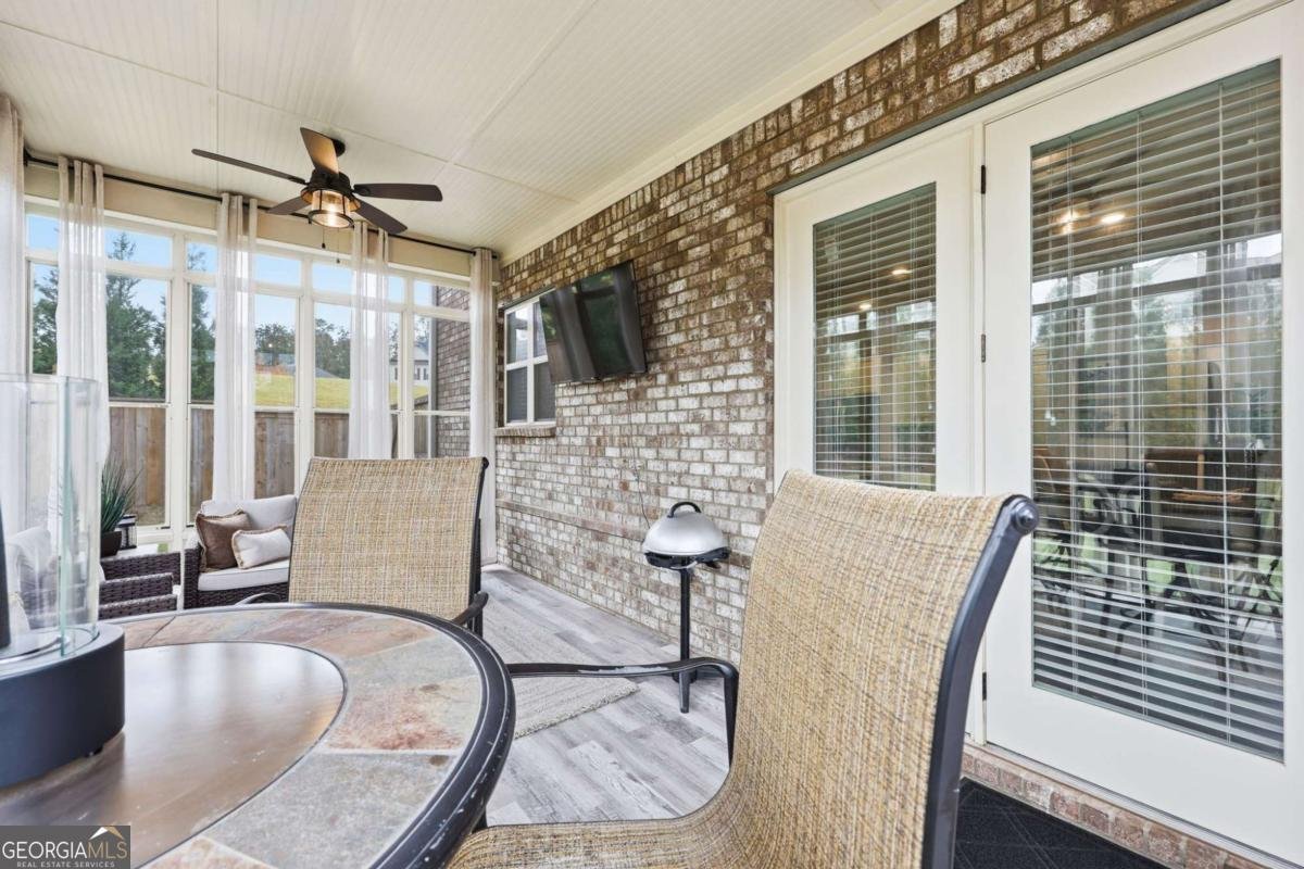 4637 Landing Water Path Buford - 26