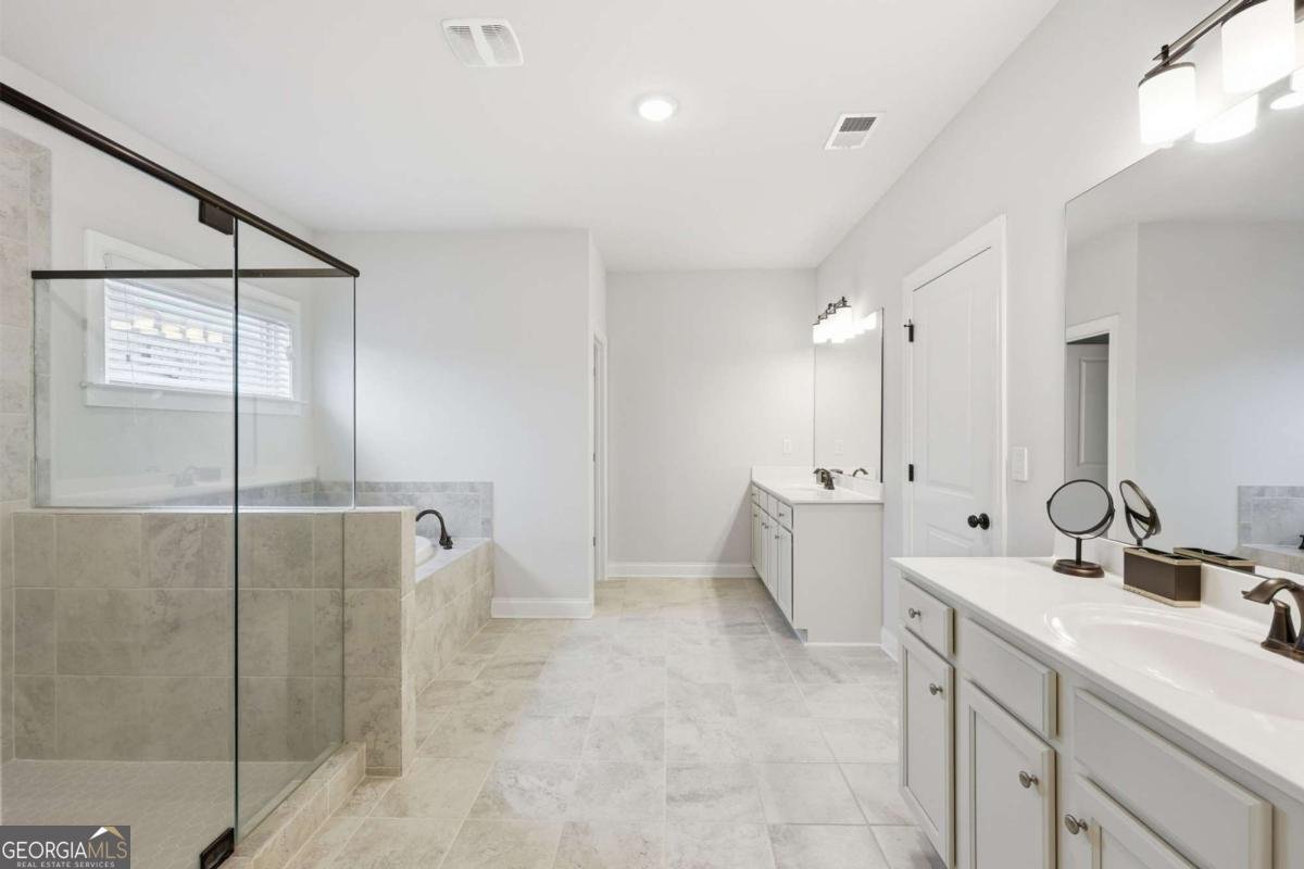 4637 Landing Water Path Buford - 39