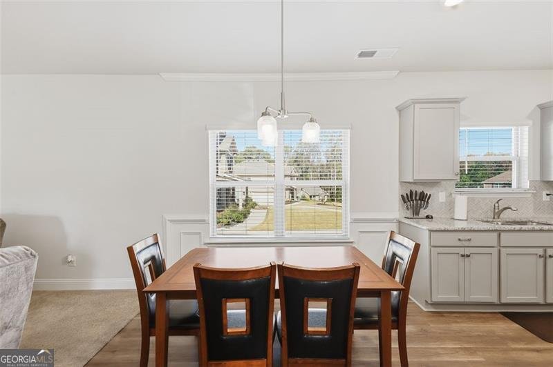 1861 ABBEY Road Griffin - 8