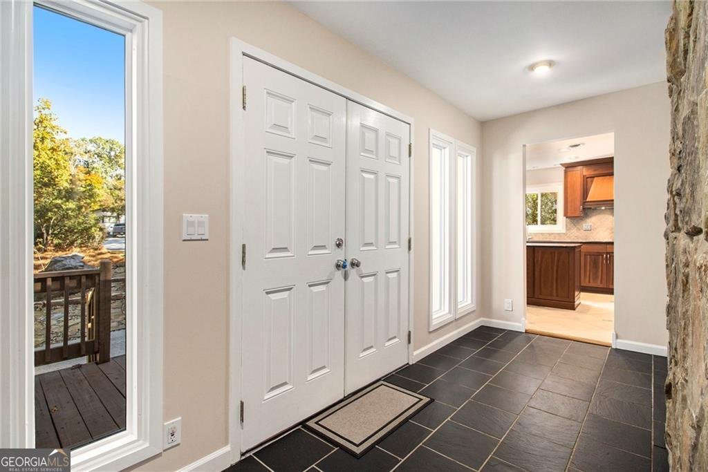 2060 Six Branches Drive Roswell - 13