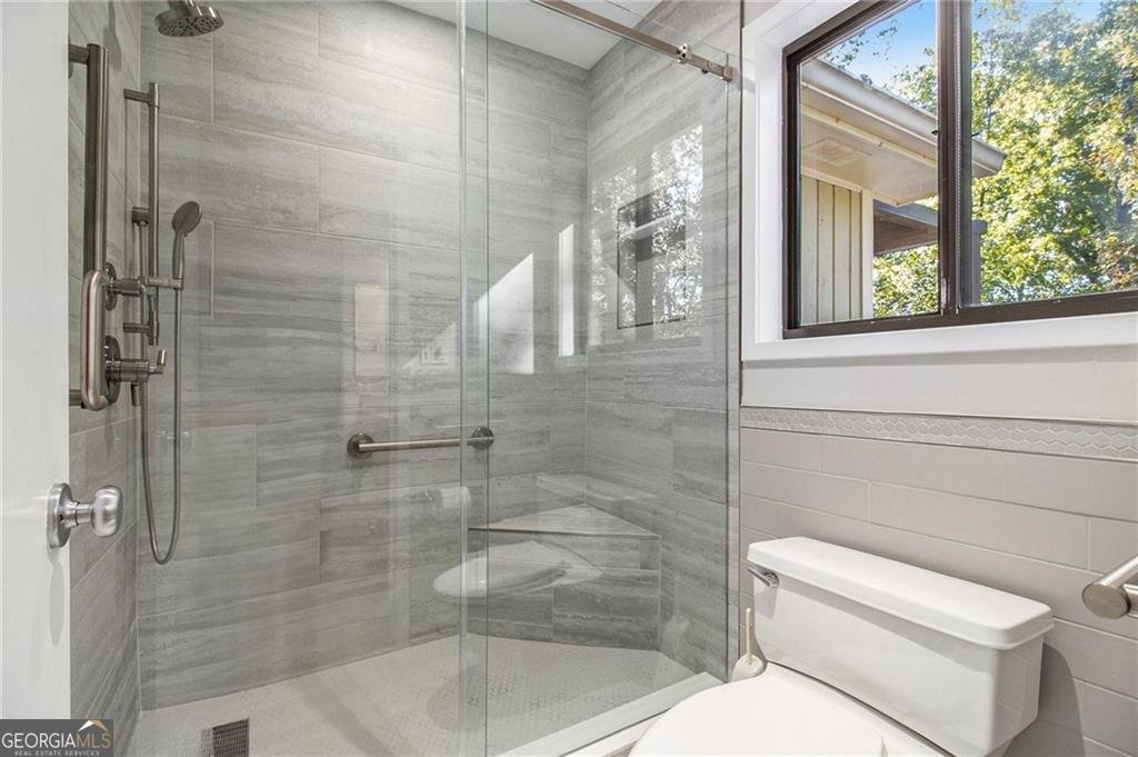 2060 Six Branches Drive Roswell - 18