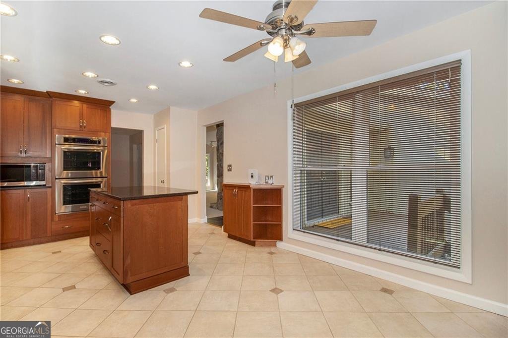 2060 Six Branches Drive Roswell - 6