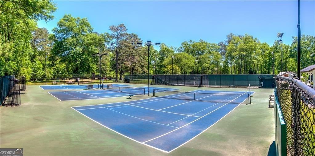 2060 Six Branches Drive Roswell - 60