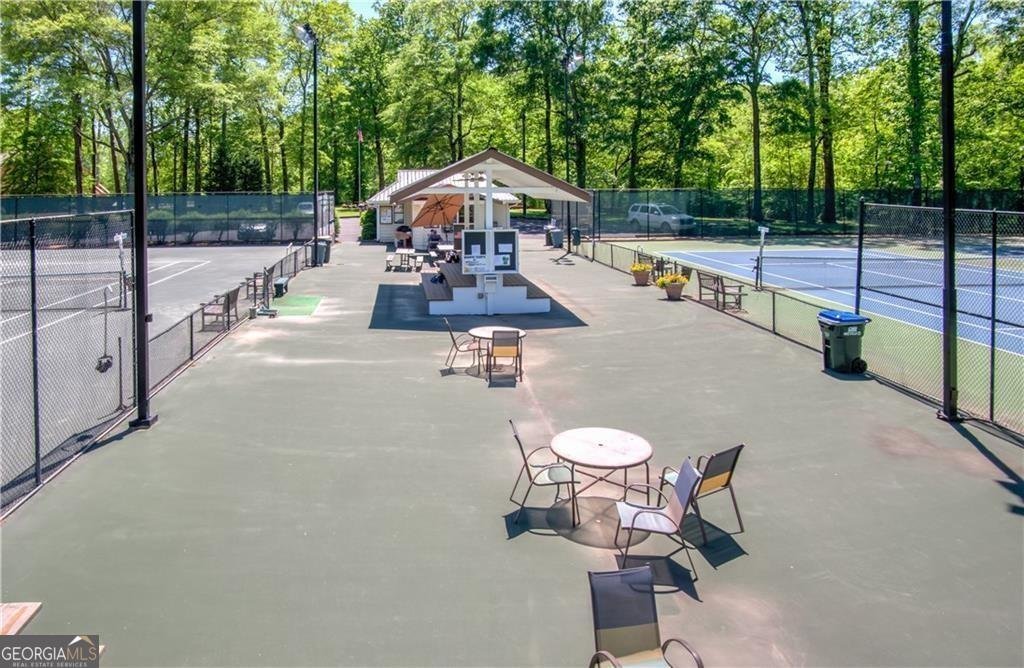 2060 Six Branches Drive Roswell - 61