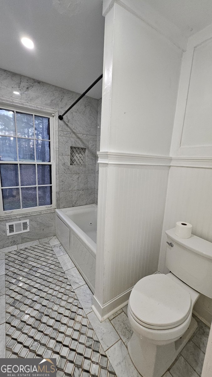 4360 Stonewall Tell Rd College Park - 20