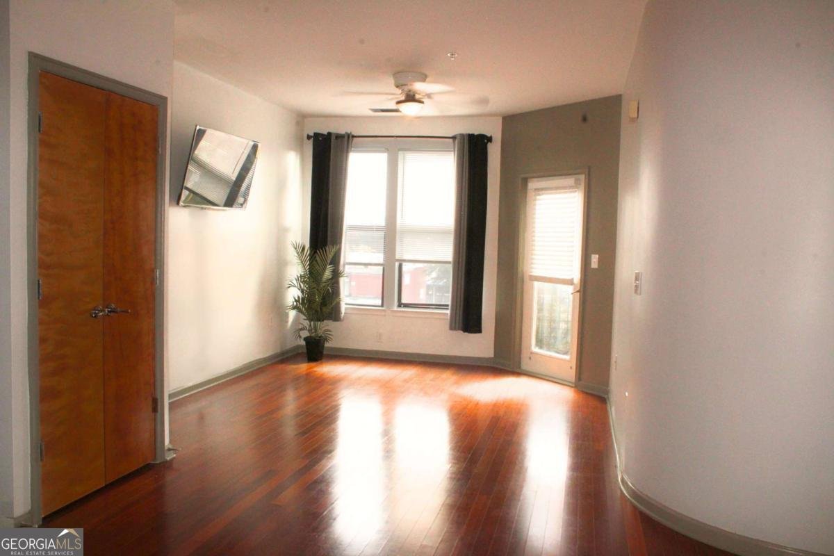 898 Oak Street Atlanta - 2