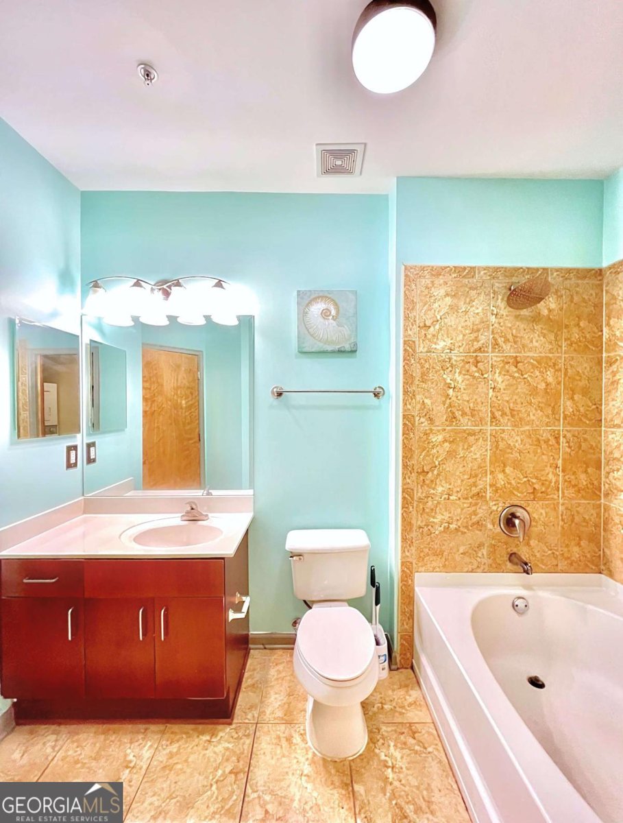 898 Oak Street Atlanta - 6