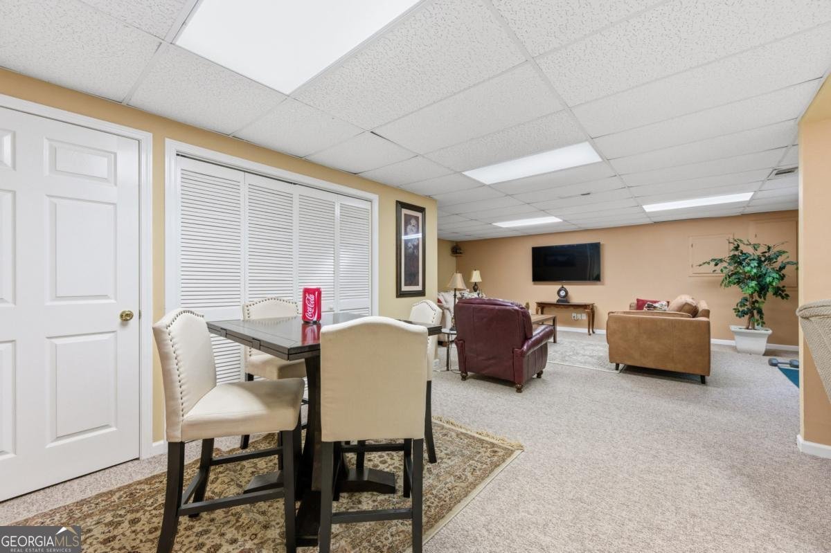 5640 Shamrock Lane Douglasville - 33