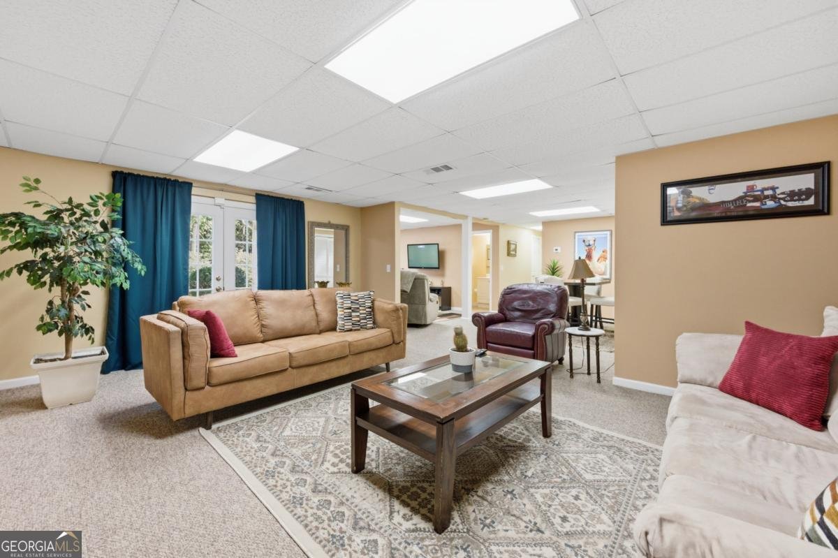 5640 Shamrock Lane Douglasville - 35