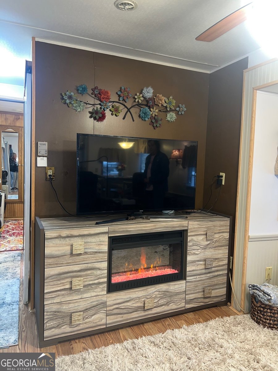 21 Happy Trail Cleveland - 10