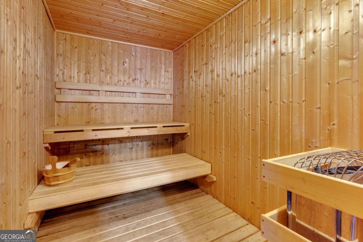 395 Central Park Place Atlanta - 11