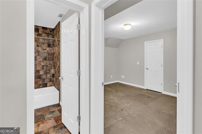 3933 Walnut Grove Way Gainesville - 24