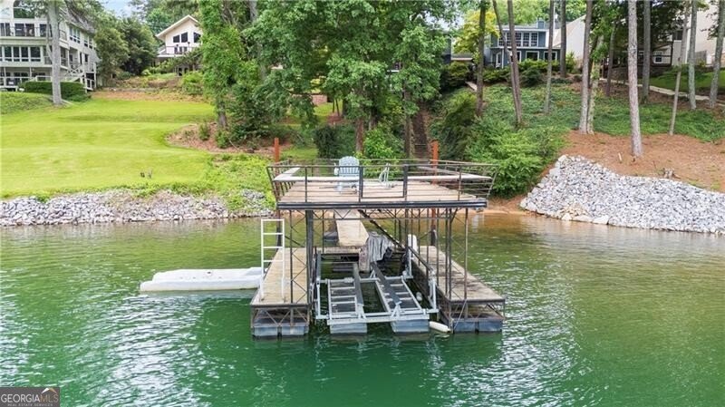 6381 Lakeview Drive Buford - 37