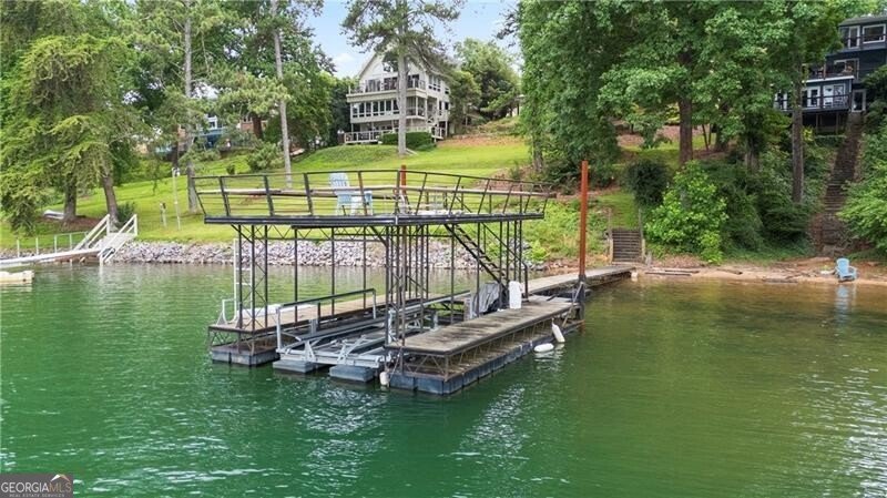 6381 Lakeview Drive Buford - 40