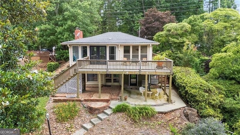 6381 Lakeview Drive Buford - 43