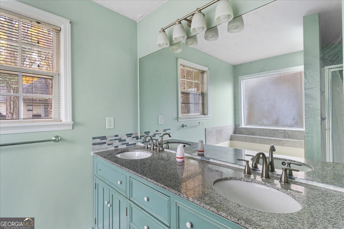 627 Weaver Falls Court Loganville - 27