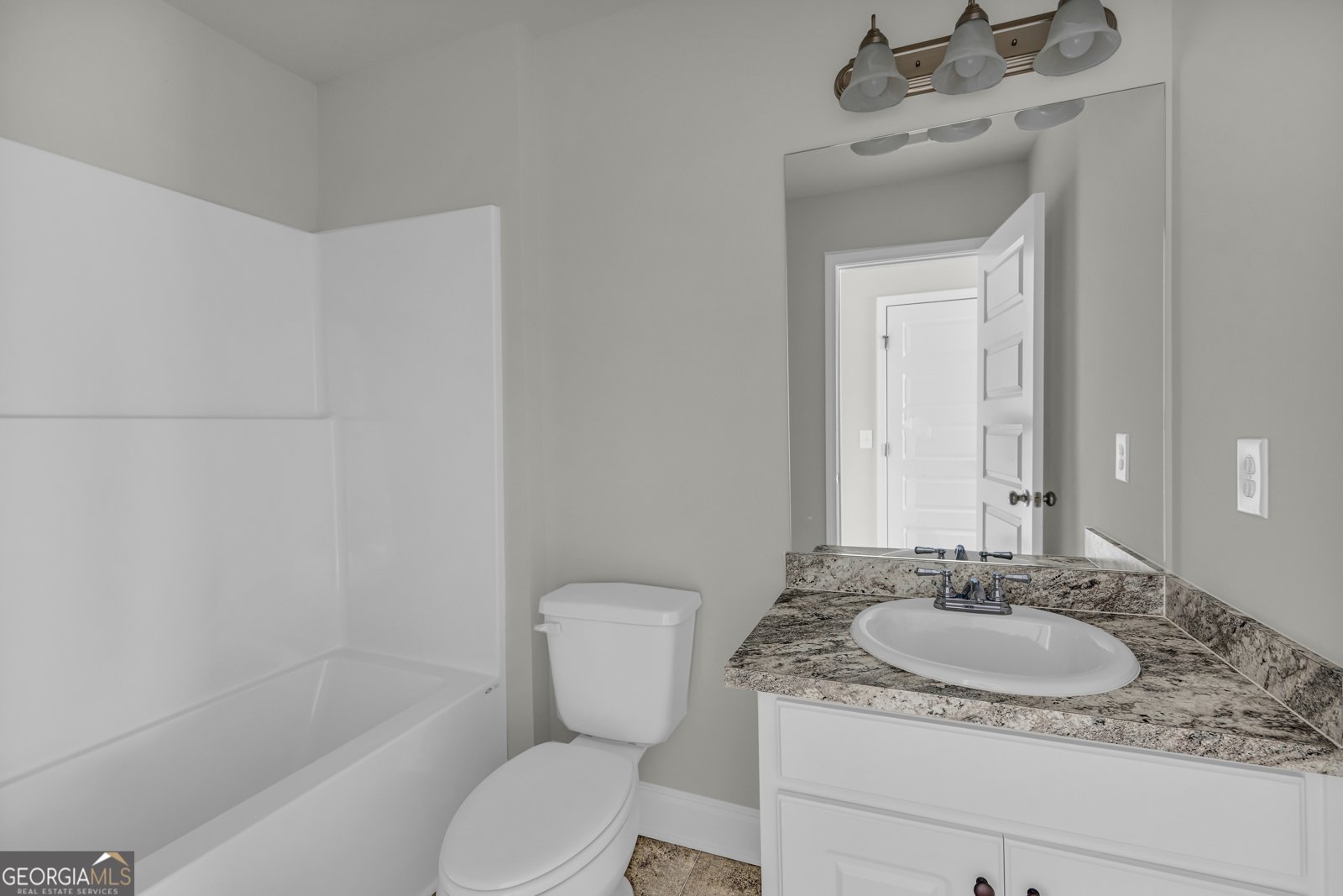 86 Sewell Lavonia - 28