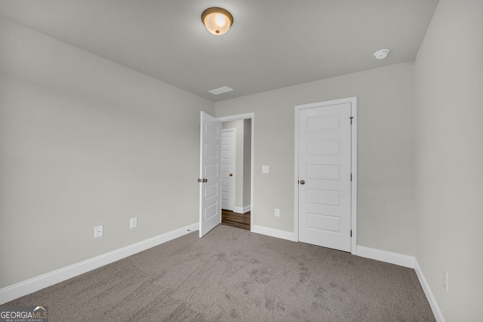 86 Sewell Lavonia - 40