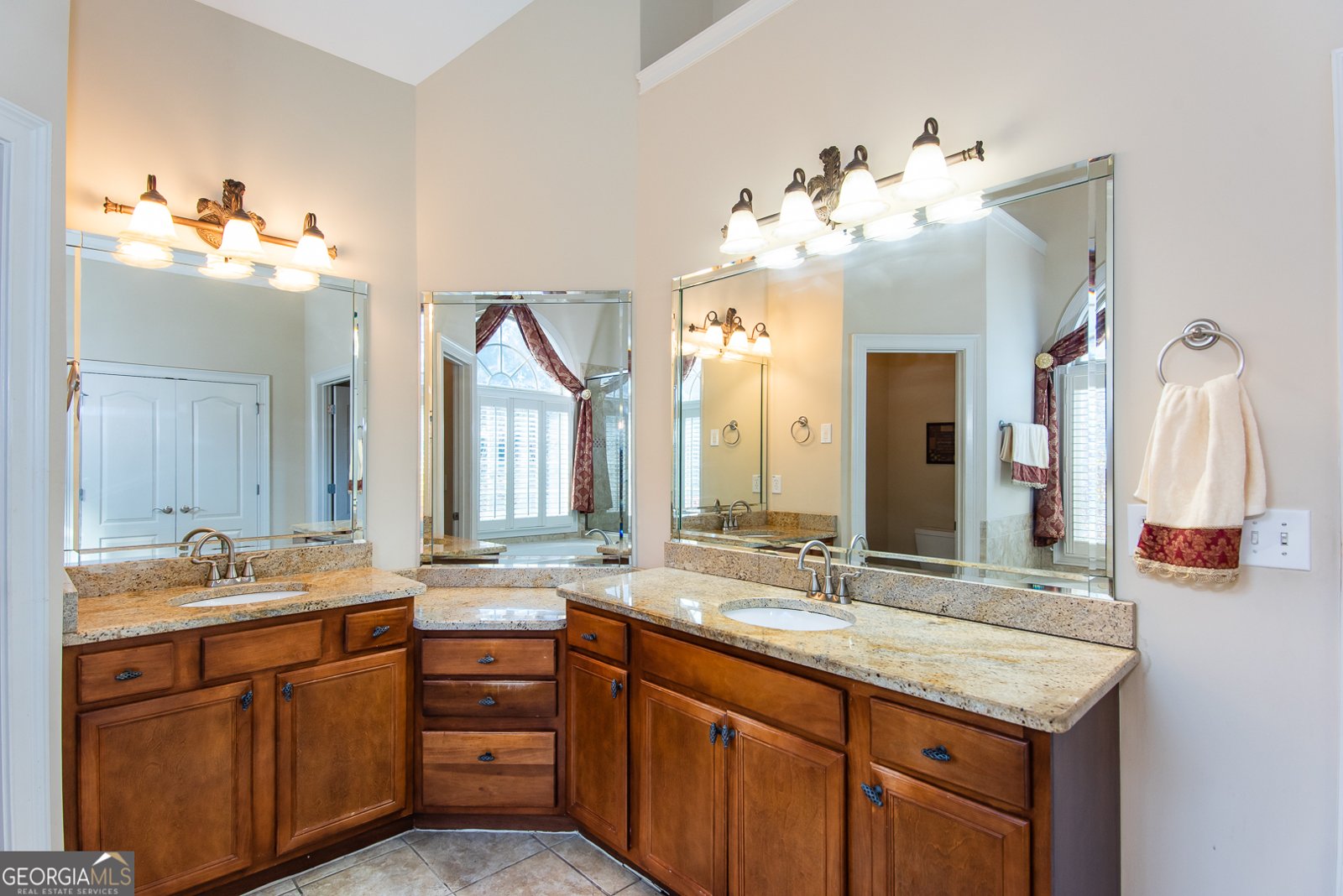 2301 Mallory Circle Conyers - 27