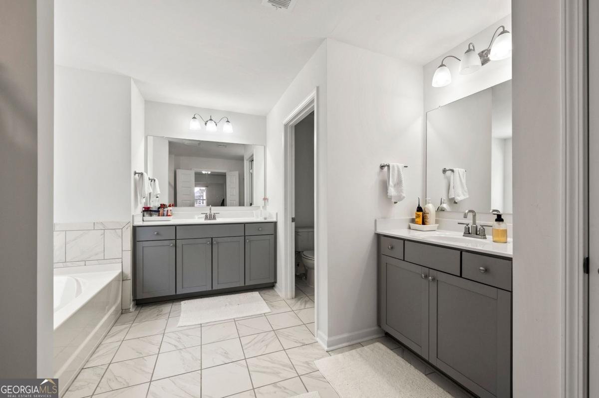 13768 Whitman Lane Covington - 28