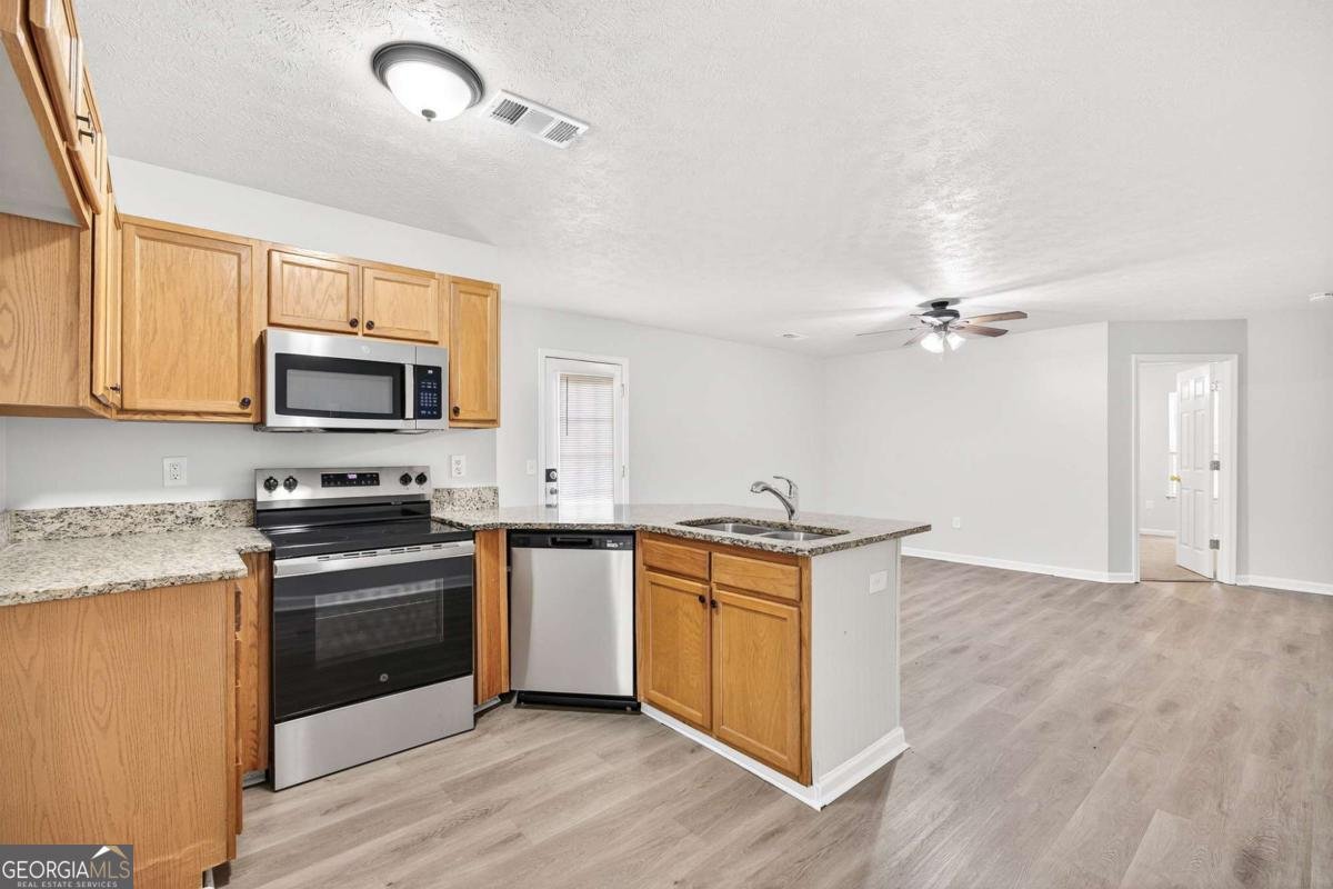 7161 Crystal Creek Place Douglasville - 2