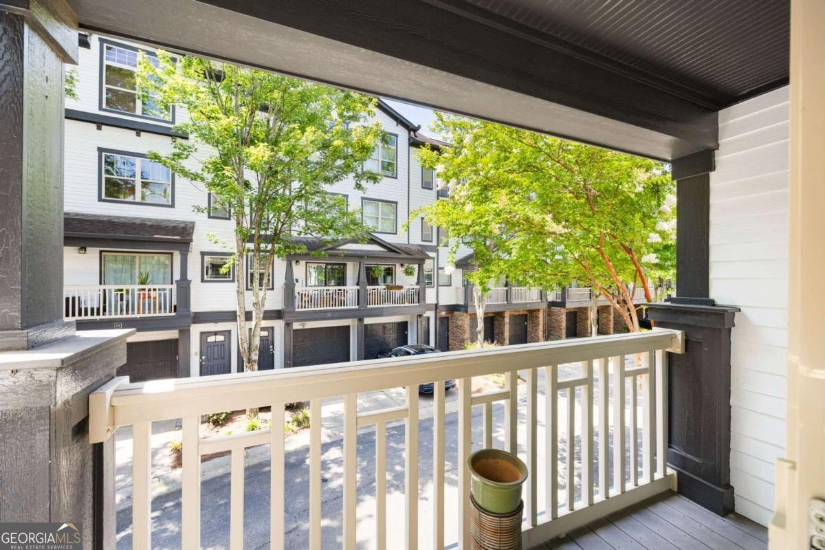 221 Semel Circle Atlanta - 1