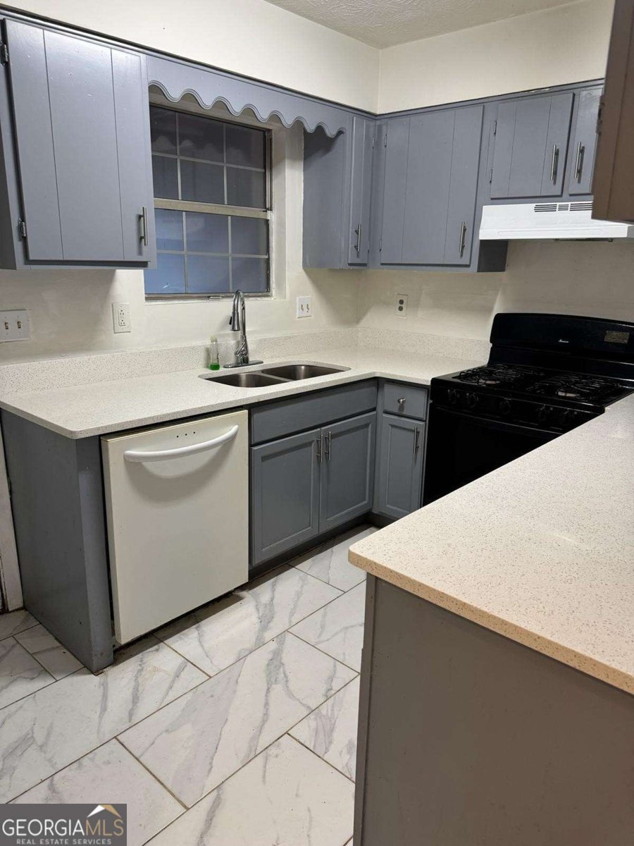 498 Prince Of Wales Stone Mountain - 11