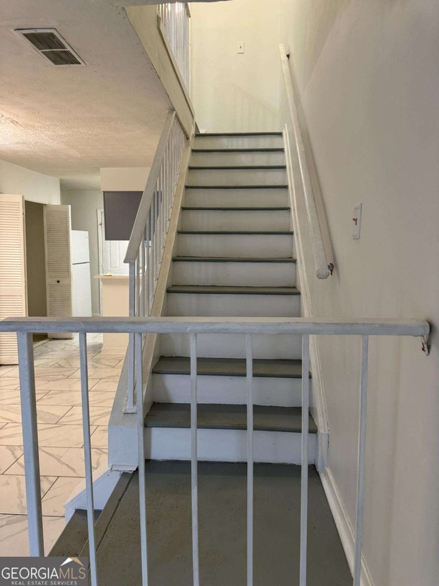 498 Prince Of Wales Stone Mountain - 15