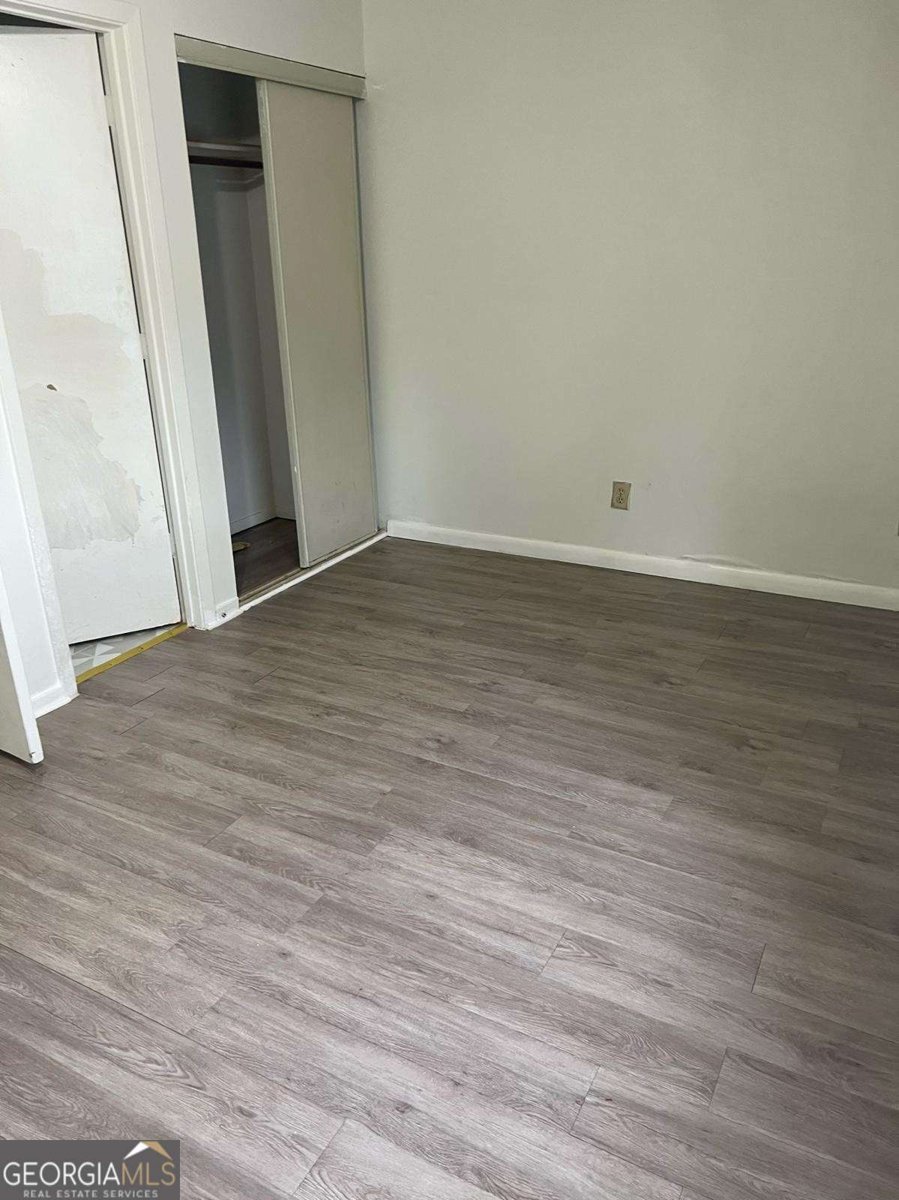 498 Prince Of Wales Stone Mountain - 24