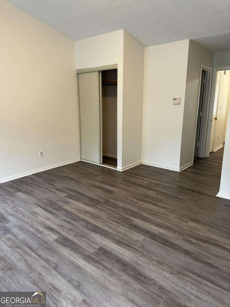 498 Prince Of Wales Stone Mountain - 25