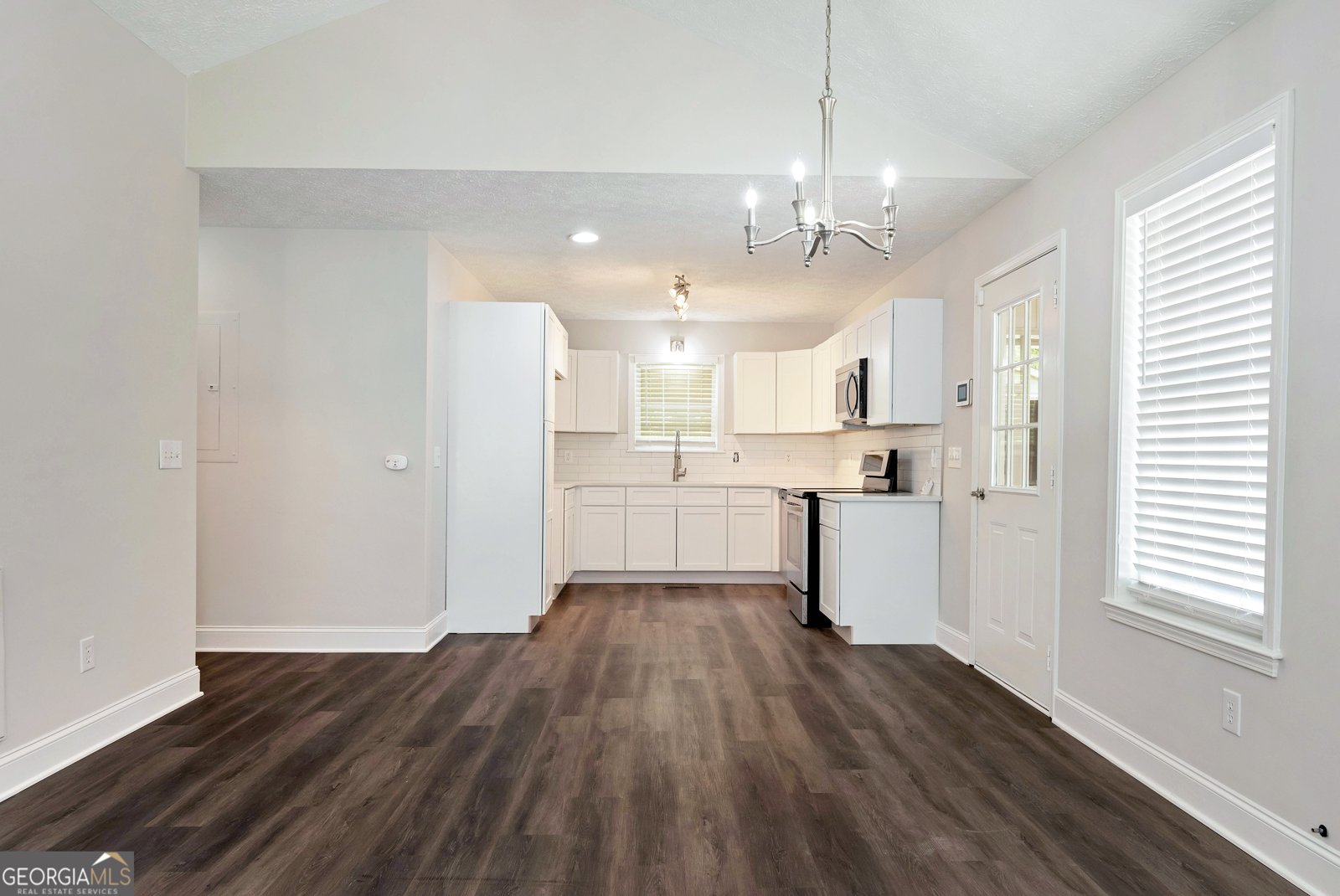 145 Charles Drive Cleveland - 12