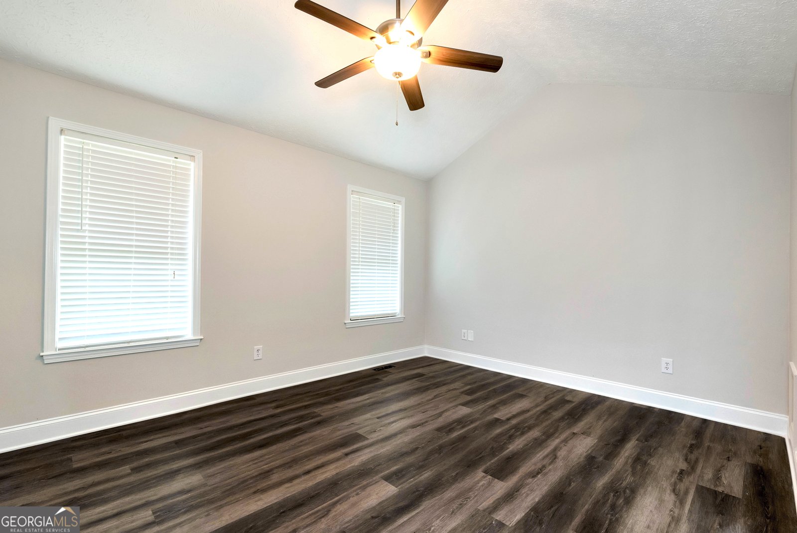 145 Charles Drive Cleveland - 16