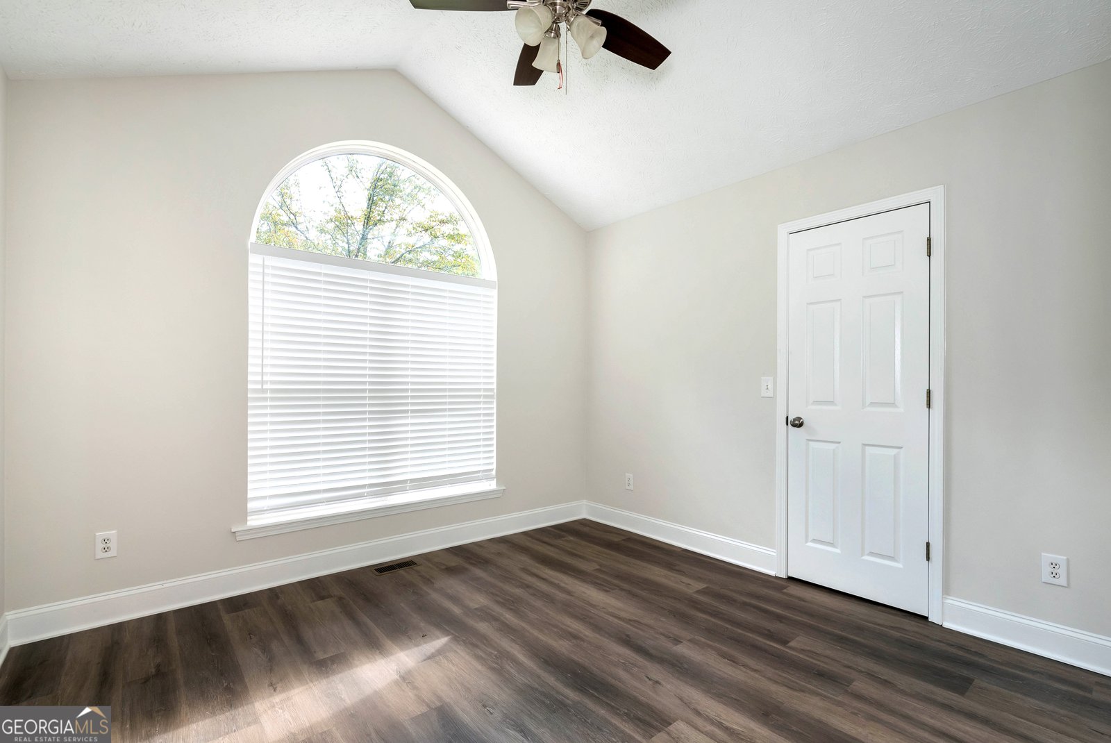 145 Charles Drive Cleveland - 26