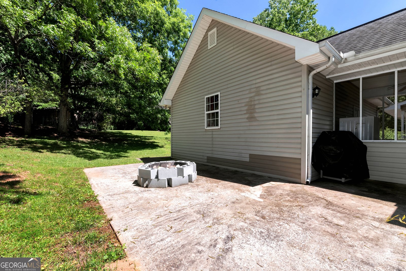 145 Charles Drive Cleveland - 29