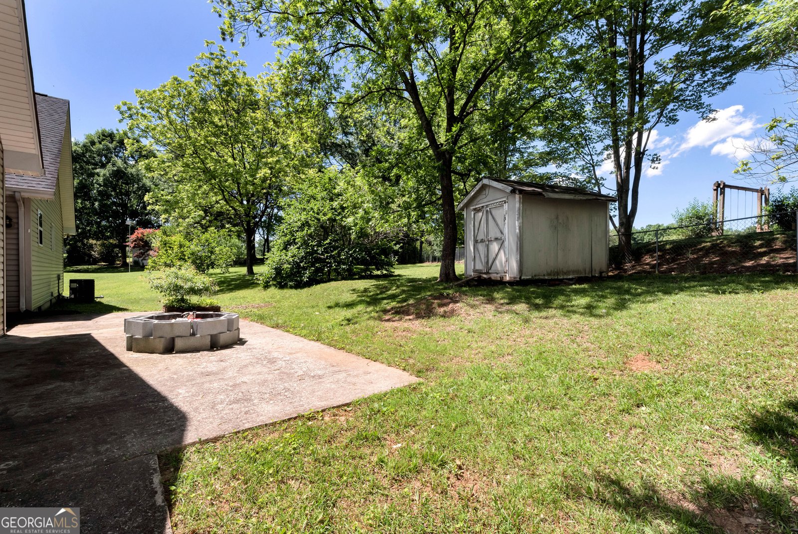 145 Charles Drive Cleveland - 31