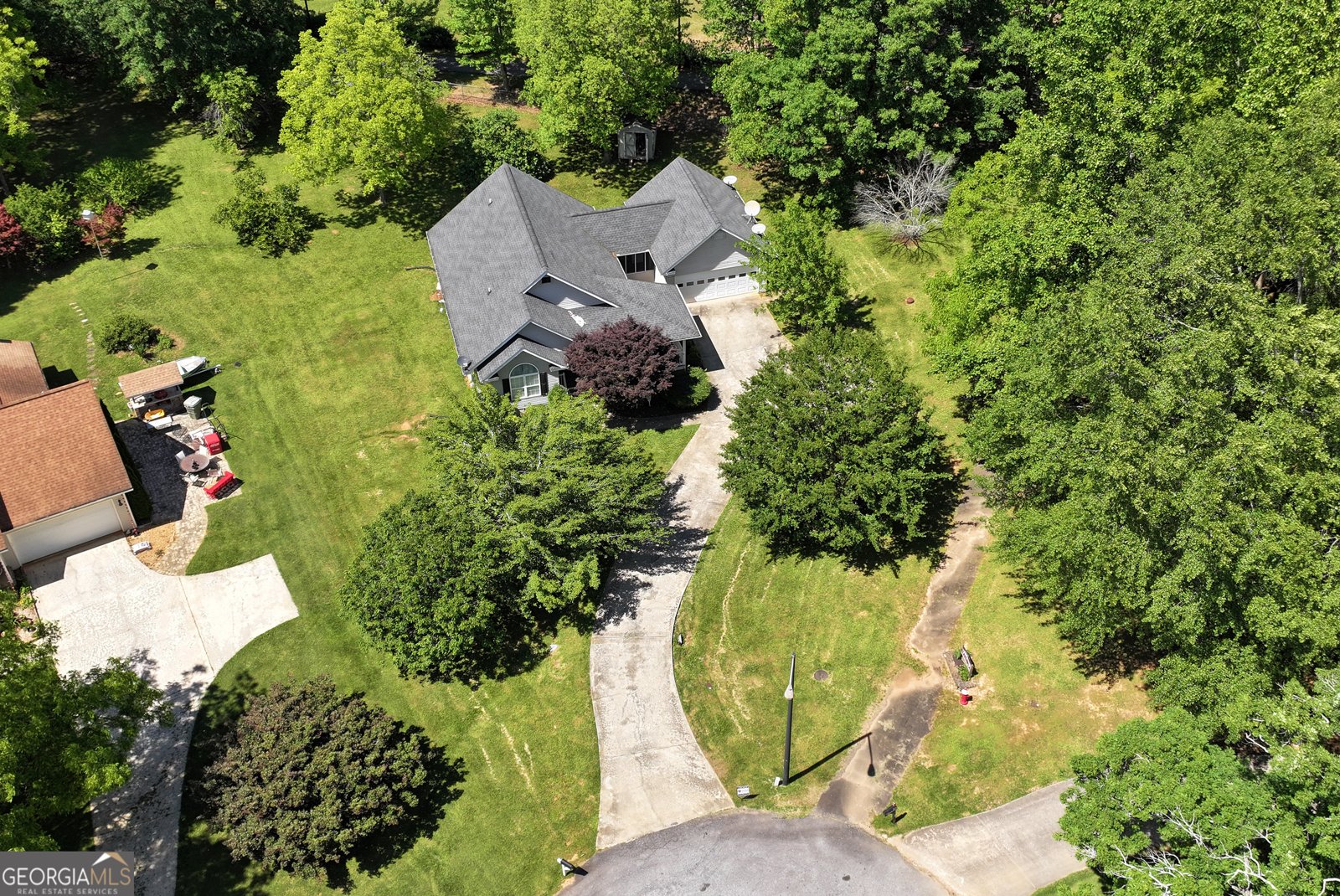 145 Charles Drive Cleveland - 46