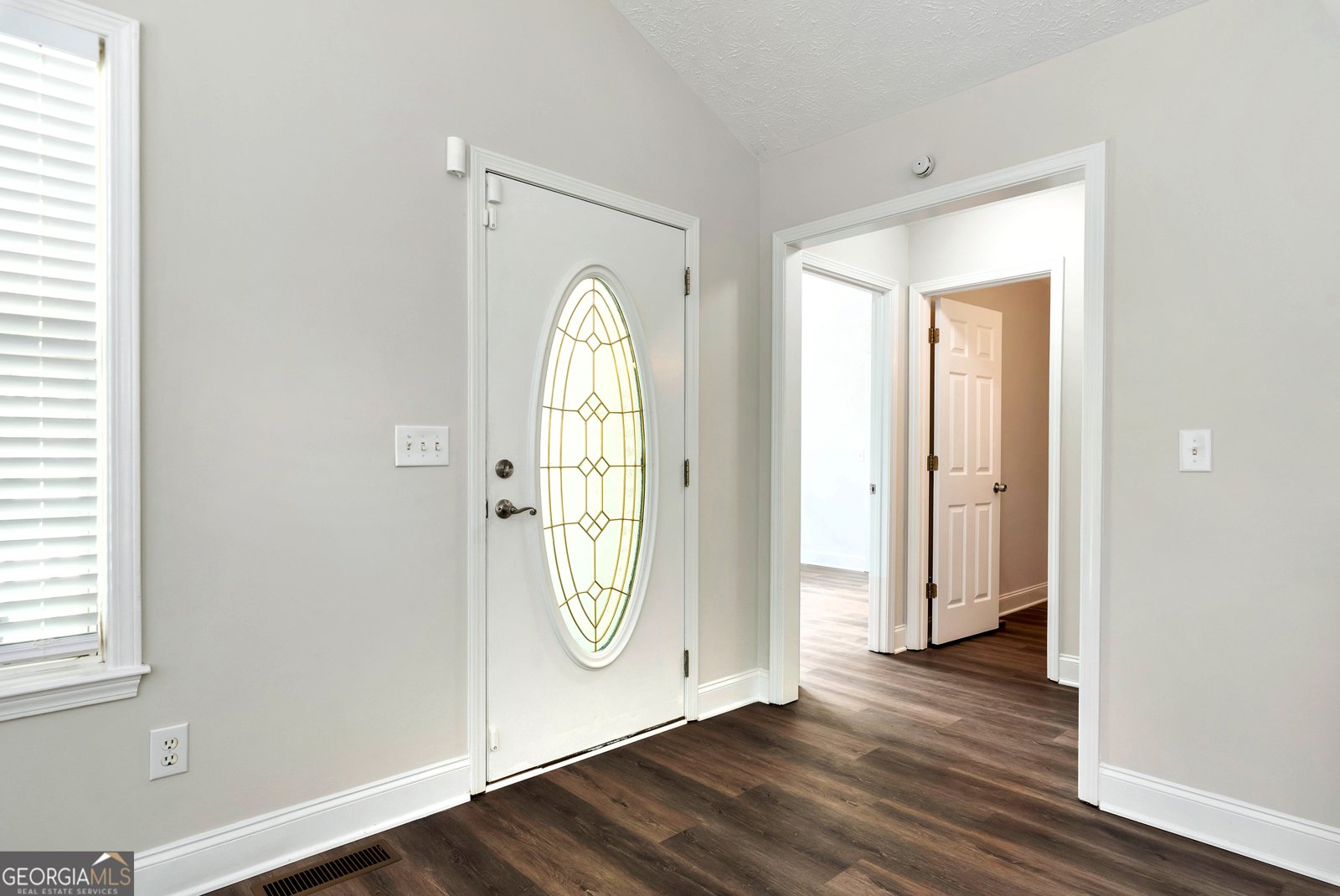 145 Charles Drive Cleveland - 7