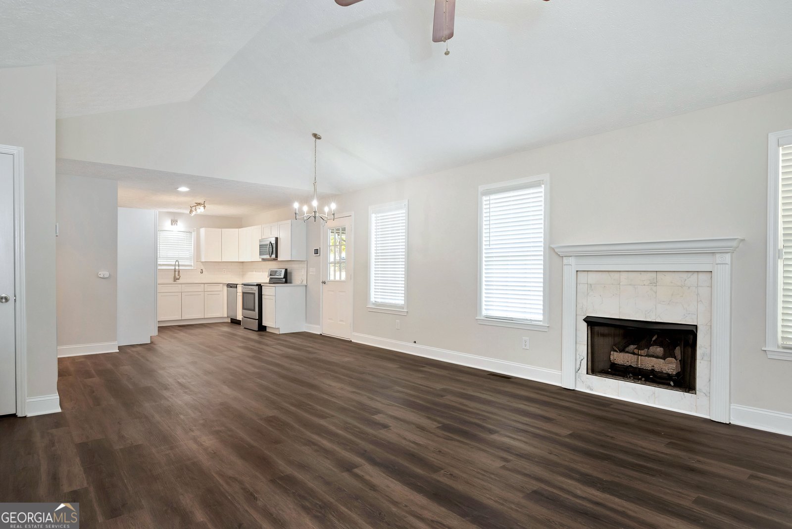 145 Charles Drive Cleveland - 8