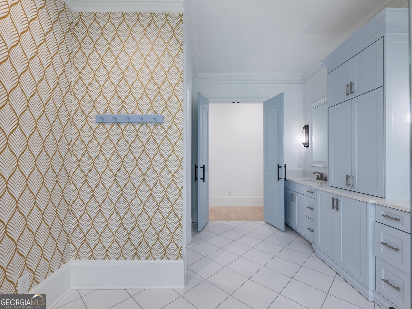 5832 Lula Bridge Lane Braselton - 43