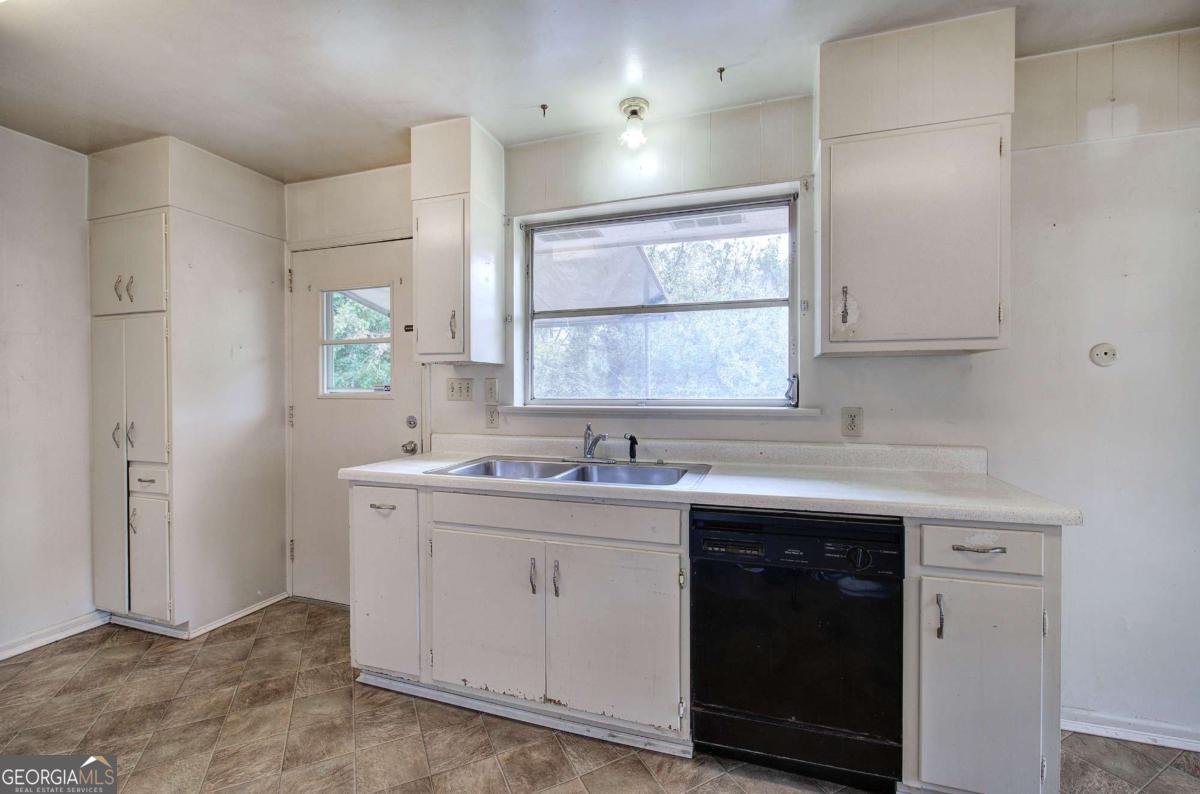 106 Sunset Drive Lindale - 12