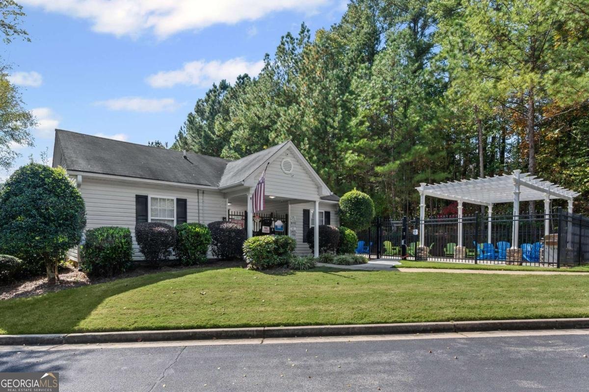 402 Royal Oak Drive Acworth - 37