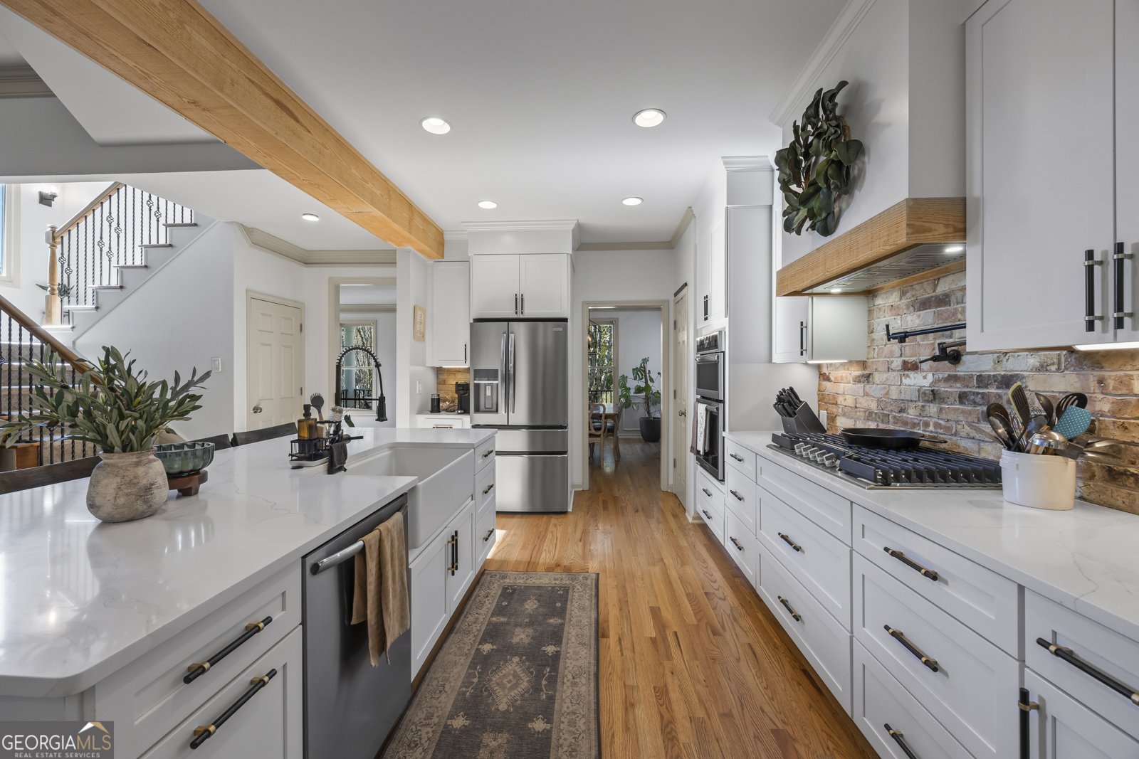 135 Laurel Street Canton - 5