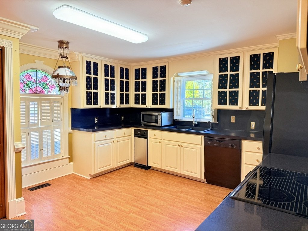 803 Main Street Hogansville - 22