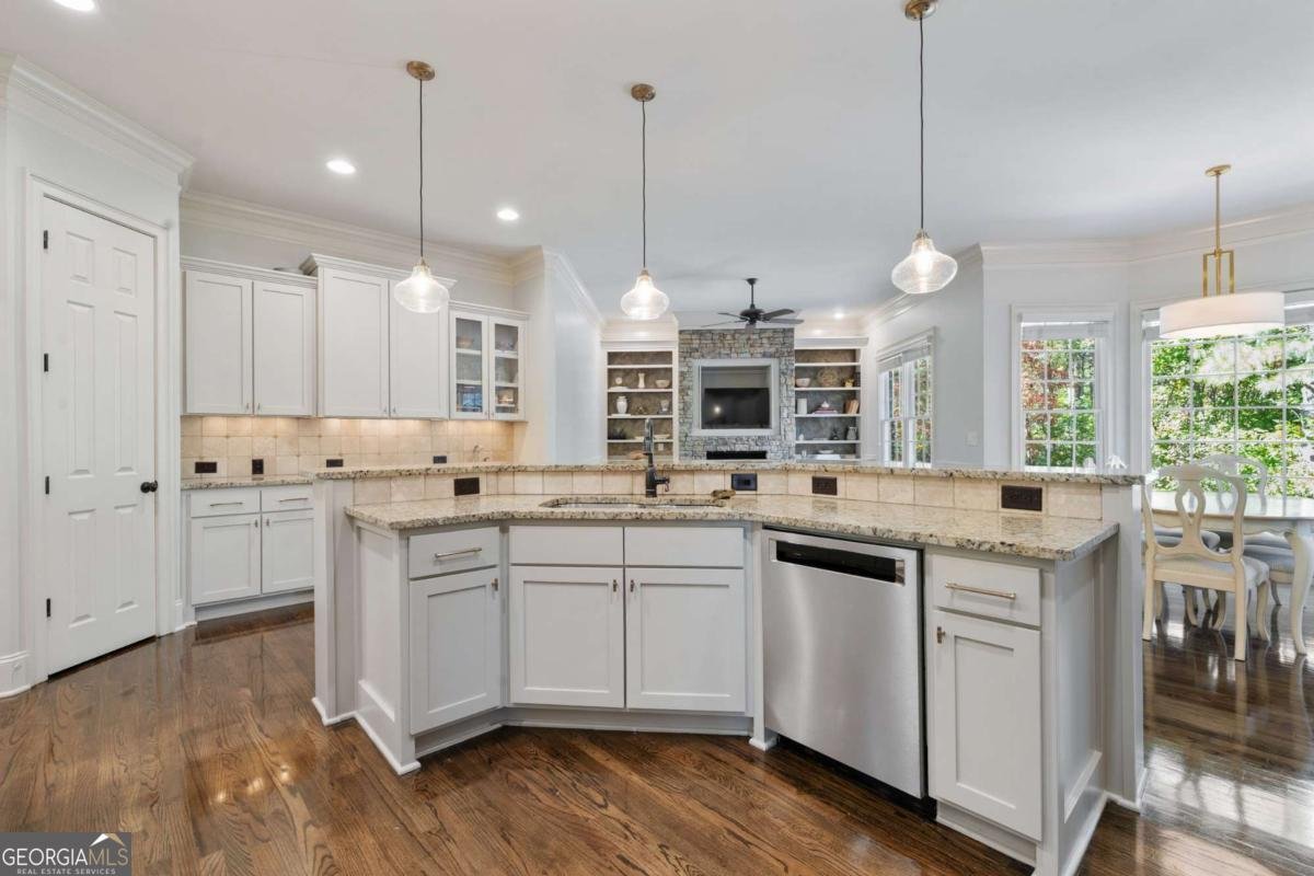 2230 Cambridge Hill Court Dacula - 25