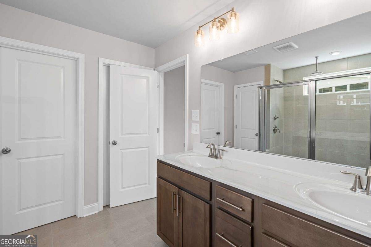 5830 Grand Reunion Drive Hoschton - 35