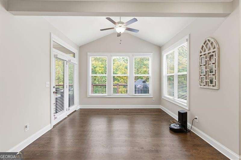 1338 Chipmunk Forest Chase Powder Springs - 9