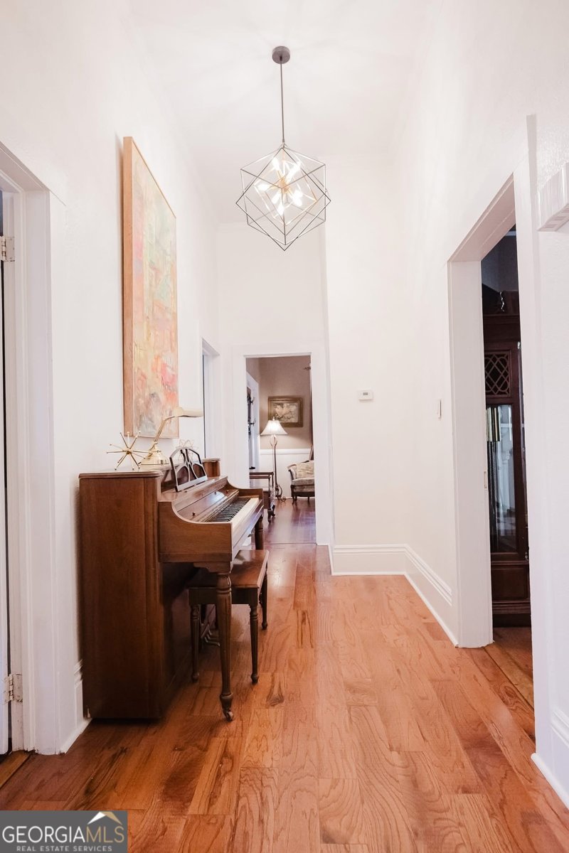 402 Zebulon Street Barnesville - 30